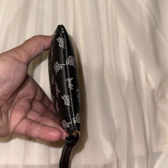 COACH Small Black White Rose Print Gold Tone Zip Leather Wristlet Wallet - Picture 6 of 8